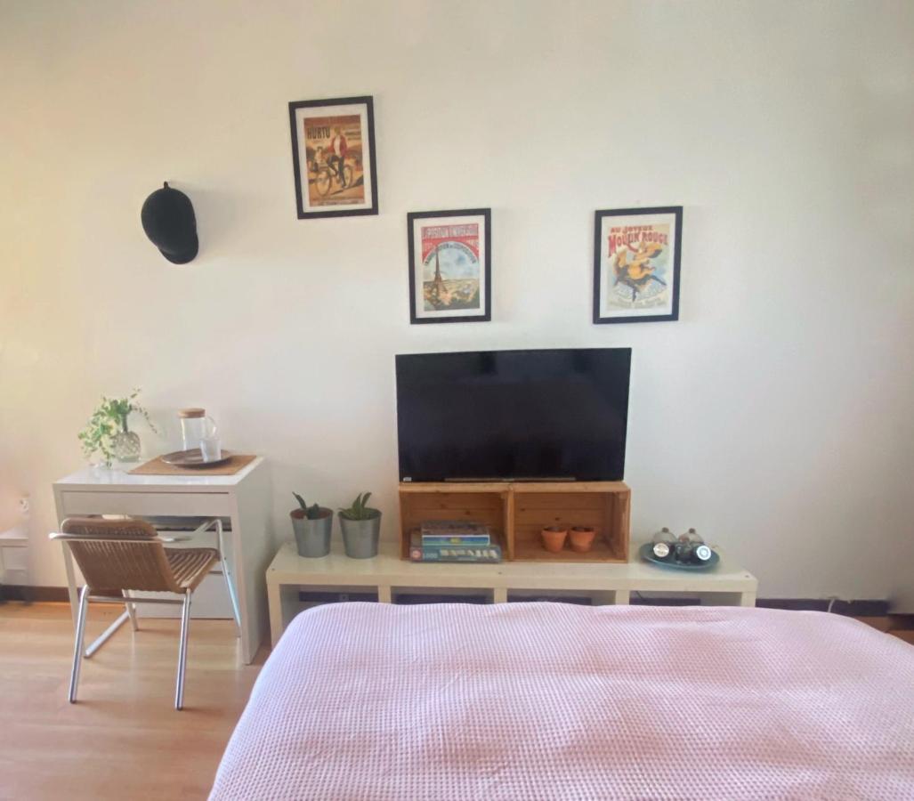 Amazing Private Room In Apartment With Sea Beach View - Pool - Park - Private Condominium - Access To The Beach Oeiras Exterior foto